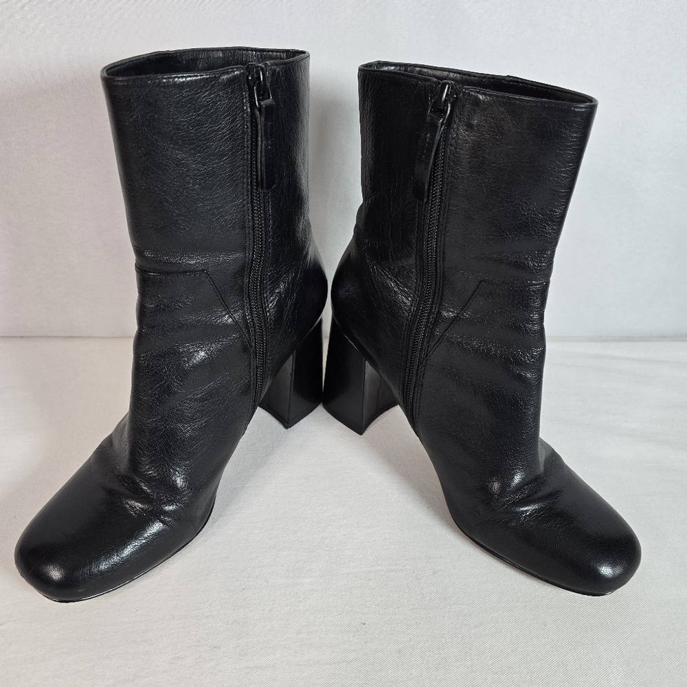 Nine West Womens_heeled Zippered Boots "NW Doll Face" Size 8M in Black